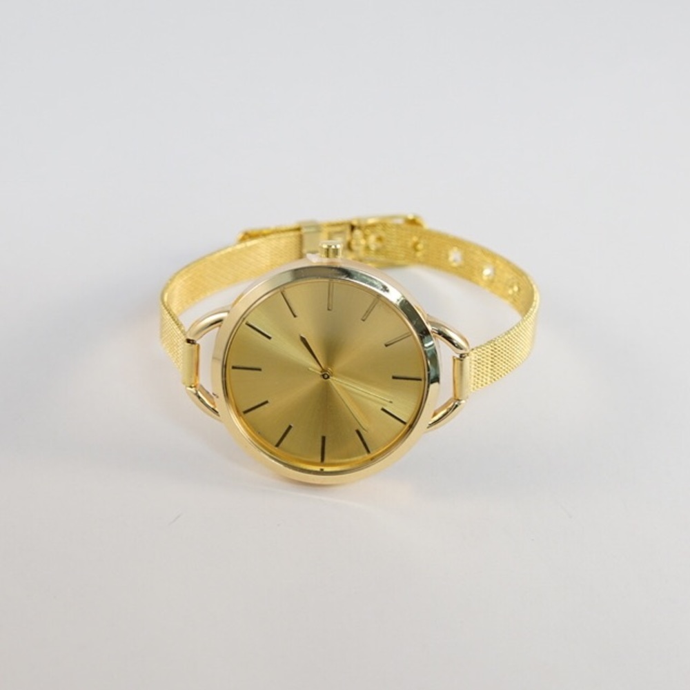 Womens all Gold Watch with thin mesh band, straps